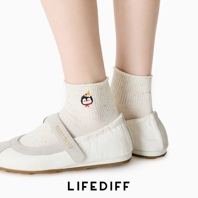 Cute Cartoon Embroidered Short Socks for Women, Summer Seamless Low-Cut Sports Socks with Rolled Edges, Thin Cotton Socks for Women 26228 Cute Cartoon Embroidered Short Socks for Women, Summer Seamless Low-Cut Sports Socks with Rolled Edges, Thin Cotton Socks for Women 26228