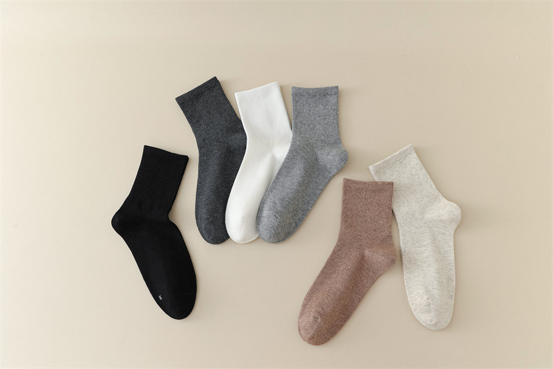 Calze crew da uomo in cotone traspirante morbide ed elastiche_voghion.com