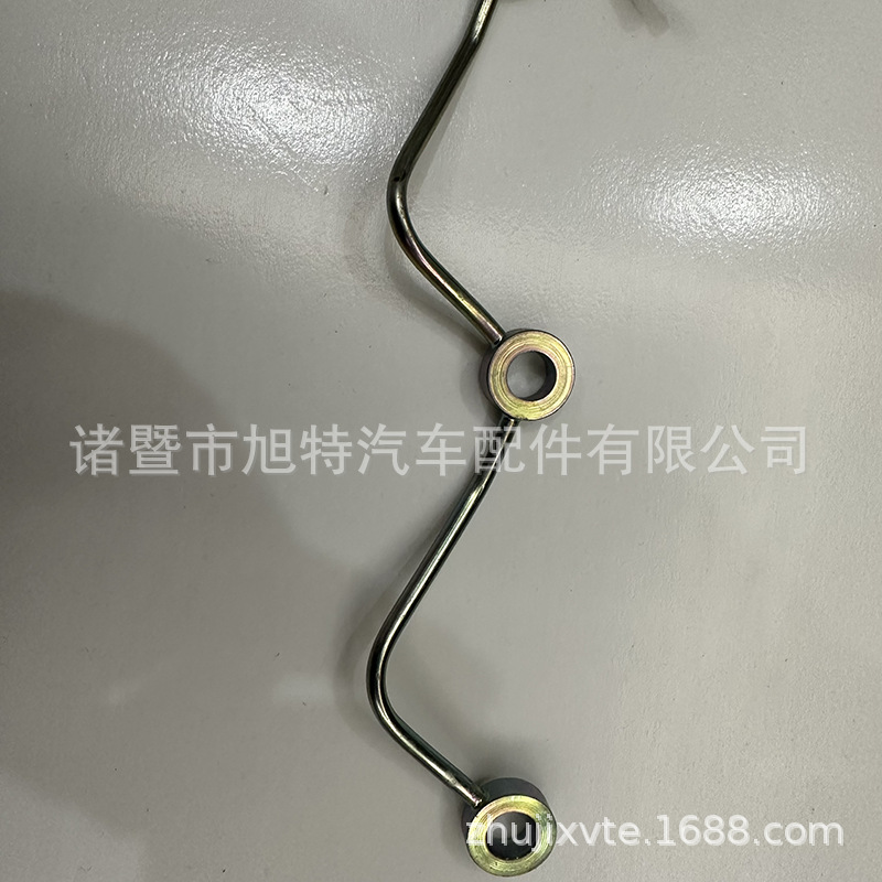Diesel engine high pressure oil pipe oil return pipe 16670-43G0A TD27 fuel injector oil return pipe manufacturer