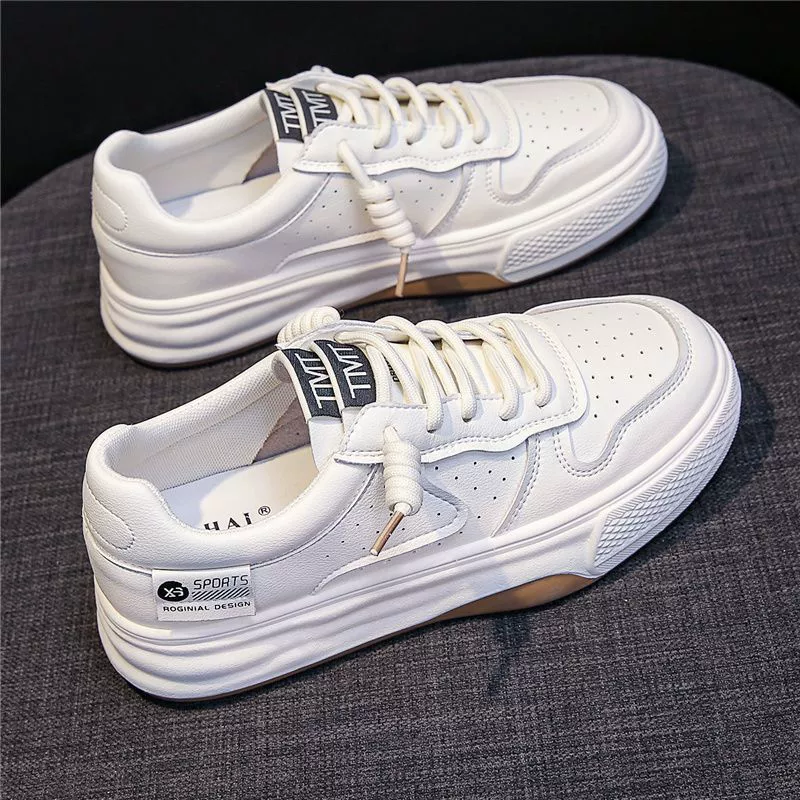 Толстая подошва маленькая белая обувь женская весна 2024 новая ниша дизайн кроссовки дикая повседневная спортивная обувь папы