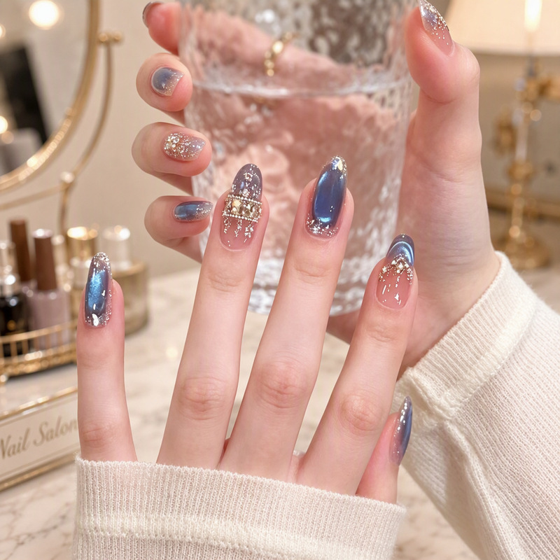 Blue Heart Pure Handmade Wearable Nails Wholesale Sparkling Blue Cat Eye Nail Art Pieces Medium Length High-End Look Whitening Effect Blue Heart Pure Handmade Wearable Nails Wholesale Sparkling Blue Cat Eye Nail Art Pieces Medium Length High-End Look Whitening Effect