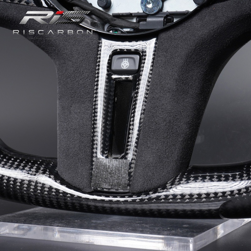 Suitable for Bmw g Carbon Fiber Suede Led Heated Vibrating Detachable Steering Wheel G20G30G05G01G22