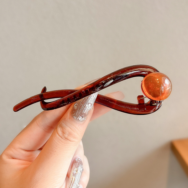 Temperamento coreano de alta gama gelatina pudín torsión clip cabello de alta calidad un clip de estilo estilo estilo de cabello