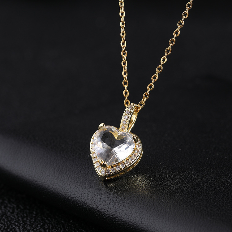 Simple Style Heart Shape Copper Plating Inlay Zircon Pendant Necklace 1 Piece