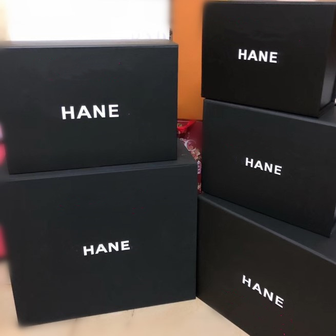 Counter big brand Ch Xiaoxiang frosted magnet box original folding bag coat box gift bag full set