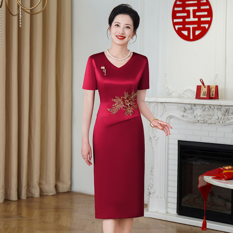 婚礼妈妈婚宴礼服喜婆婆装敬酒夏装新款连衣裙修身显瘦红色连衣裙|undefined
