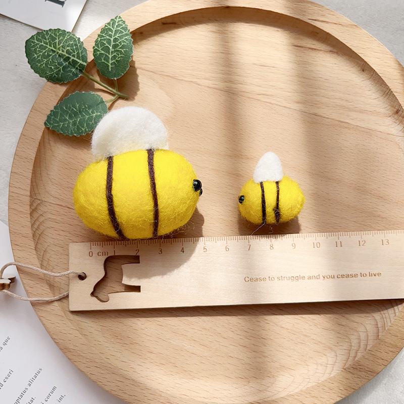 Wool felt Bee finished handmade diy material accessories hairpin hair accessories hair ring key chain brooch hat
