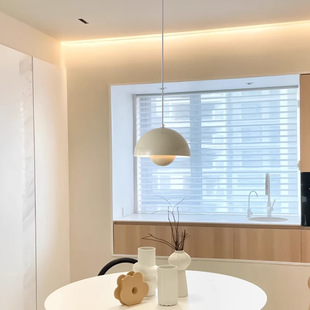 �羳��̻���С�������Ҵ��^���������s�F���͏d��̨�����L�W�t��