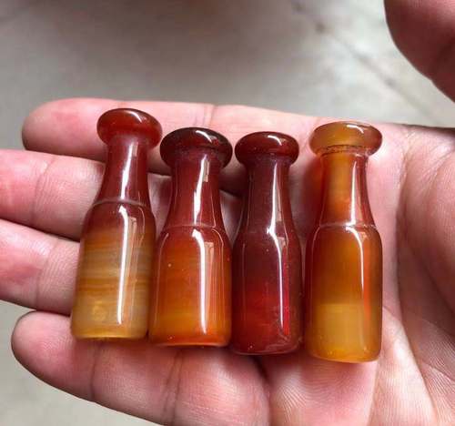 Wholesale red agate chalcedony cigarette holder, traditional old-fashioned dry tobacco bag, straight agate cigarette holder, pipe