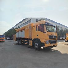 重汽HOWO25吨泥浆分配器密封卡车 道路封层 坑洼修补 稀浆封层车