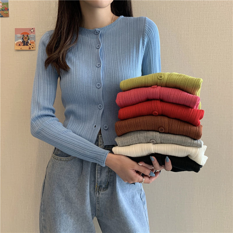 Autumn design fitted universal long-sleeve with a round collar