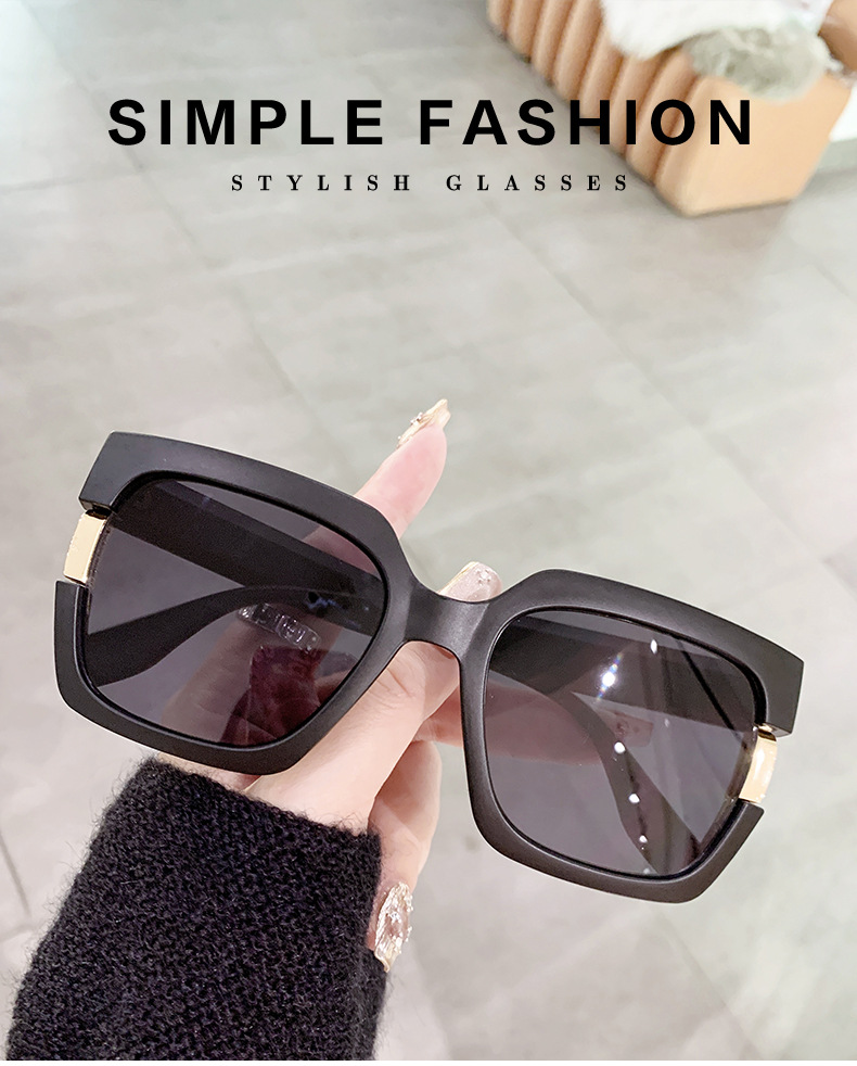 60g Weight Full Frame Glasses Structure Sunglasses Classification PC, UV400 Protection Lens Material Square Glasses Style Outdoor, Travel Occasion Solid Color Pattern All Seasons Season Women's Gender Simple Style, Classic Style Style Simple Style Classic Style Solid Color PC UV400 Protection Square Full Frame Women's Sunglasses 无