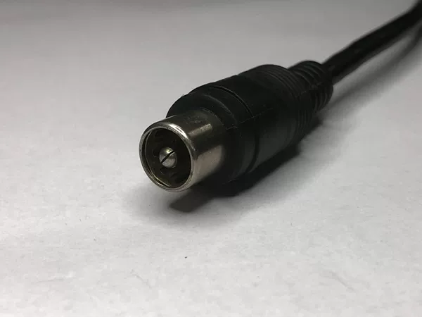 [12.6V-5A（视频头）外贸]