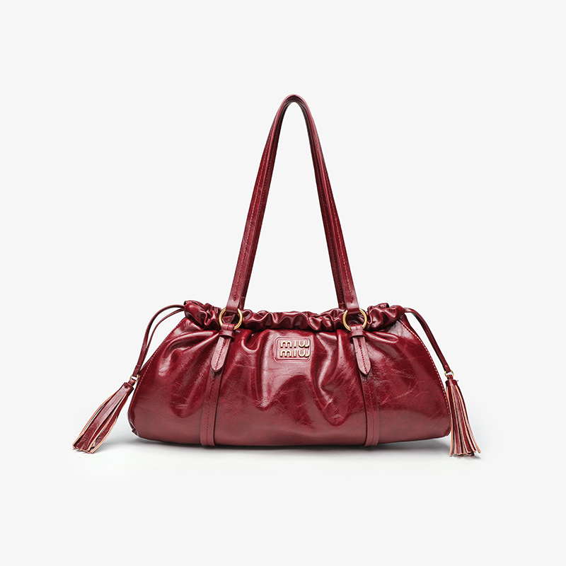 Bolsa de lujo ligera de cuero de textura alta para mujeres 2026 nuevo otoño invierno nicho diseño de hombro bajo la axila bolsa de nube