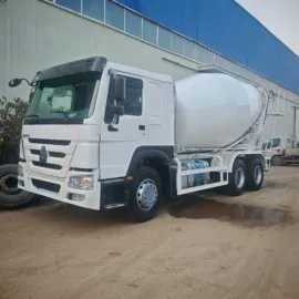 货车;牵引车;装载机械