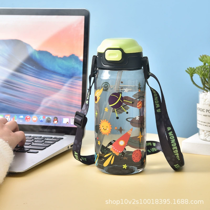 Милый стиль, летняя новая модная чашка для воды, уличная портативная космическая чашка, детская чашка для воды с ремешком для мальчиков и девочек