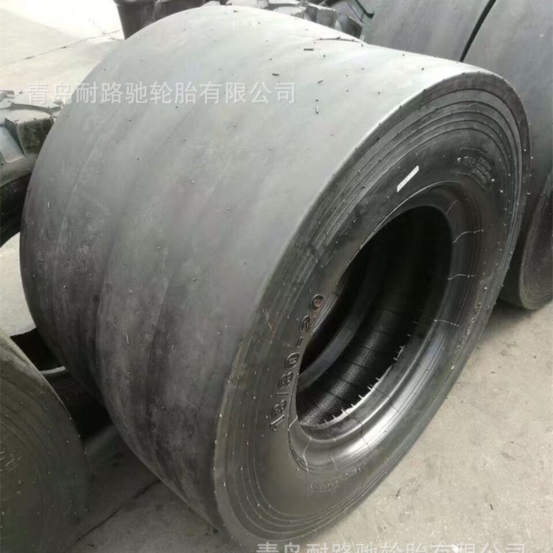 胶轮压路机轮胎 9.00/1100-20  光面胶轮轮胎 1100/900-20