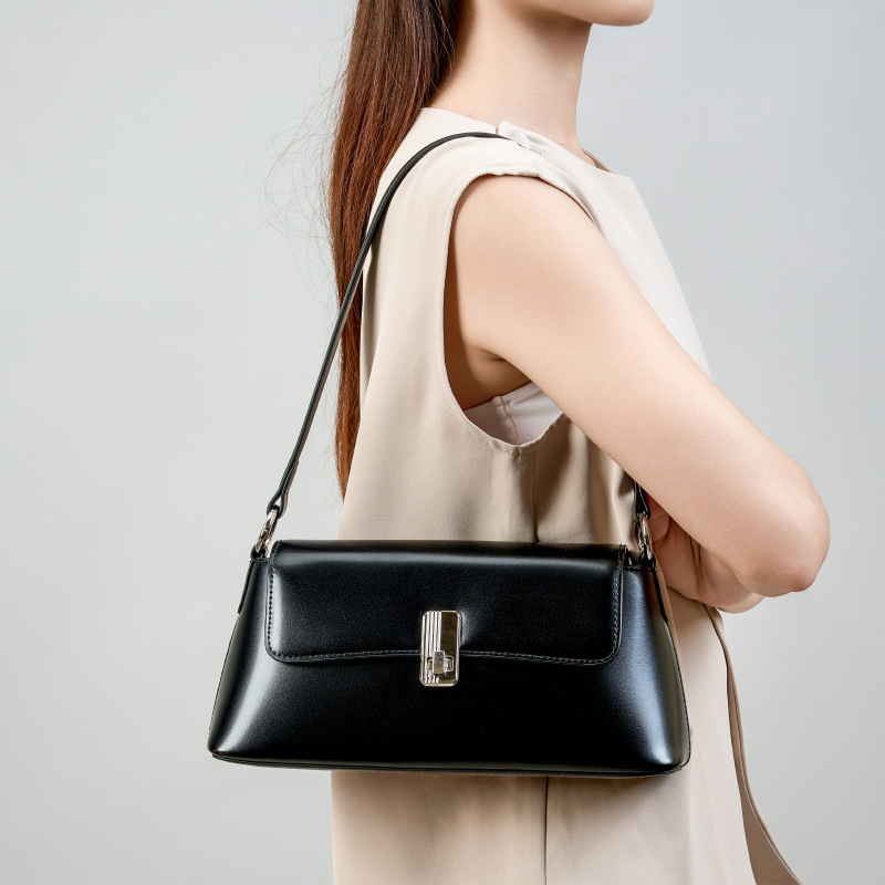 Red Crossbody Women's New Commuter Handbag Shoulder Bag French Style Niche Luxury Genuine Leather Underarm Bag - Thumbnail 3
