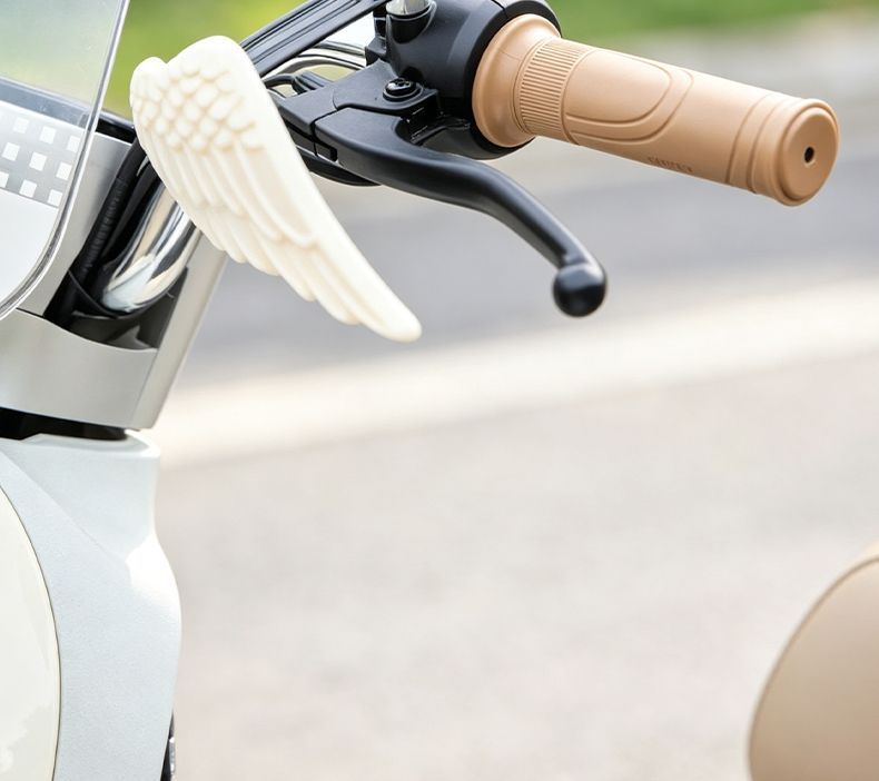 Factory direct sales electric vehicle windproof hand guard, brake wind deflector, wind shield, anti-collision hand guard, modification accessories