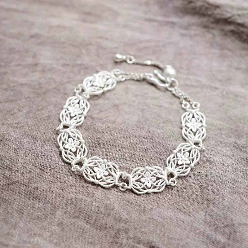 925 Silver Original Design Carving Elegant Elegant Women's Hand Jewelry