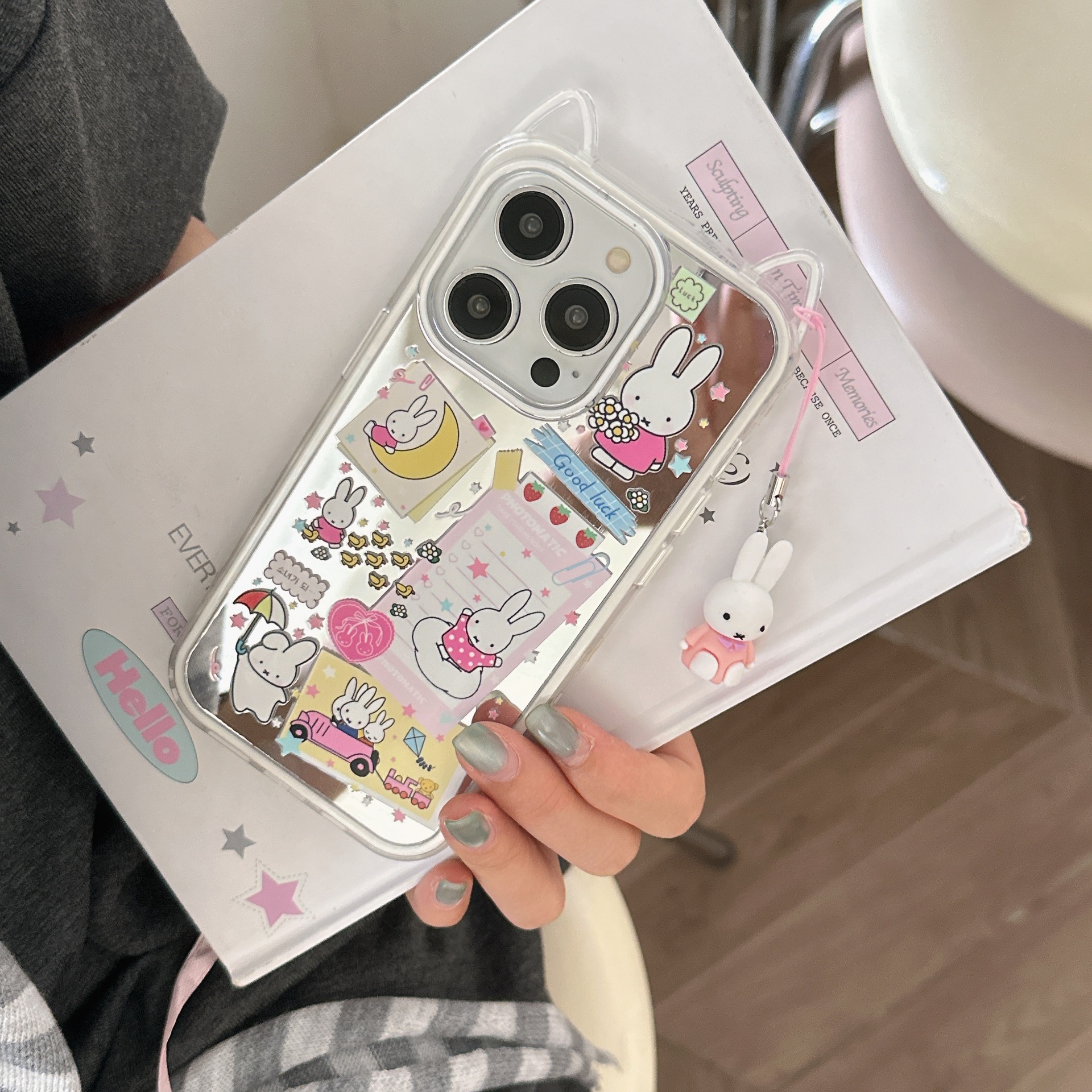 Lindo conejo de orejas de gato de dibujos animados para Apple 16ProMax funda para teléfono móvil 15/14 colgante 13 nuevo 15PM