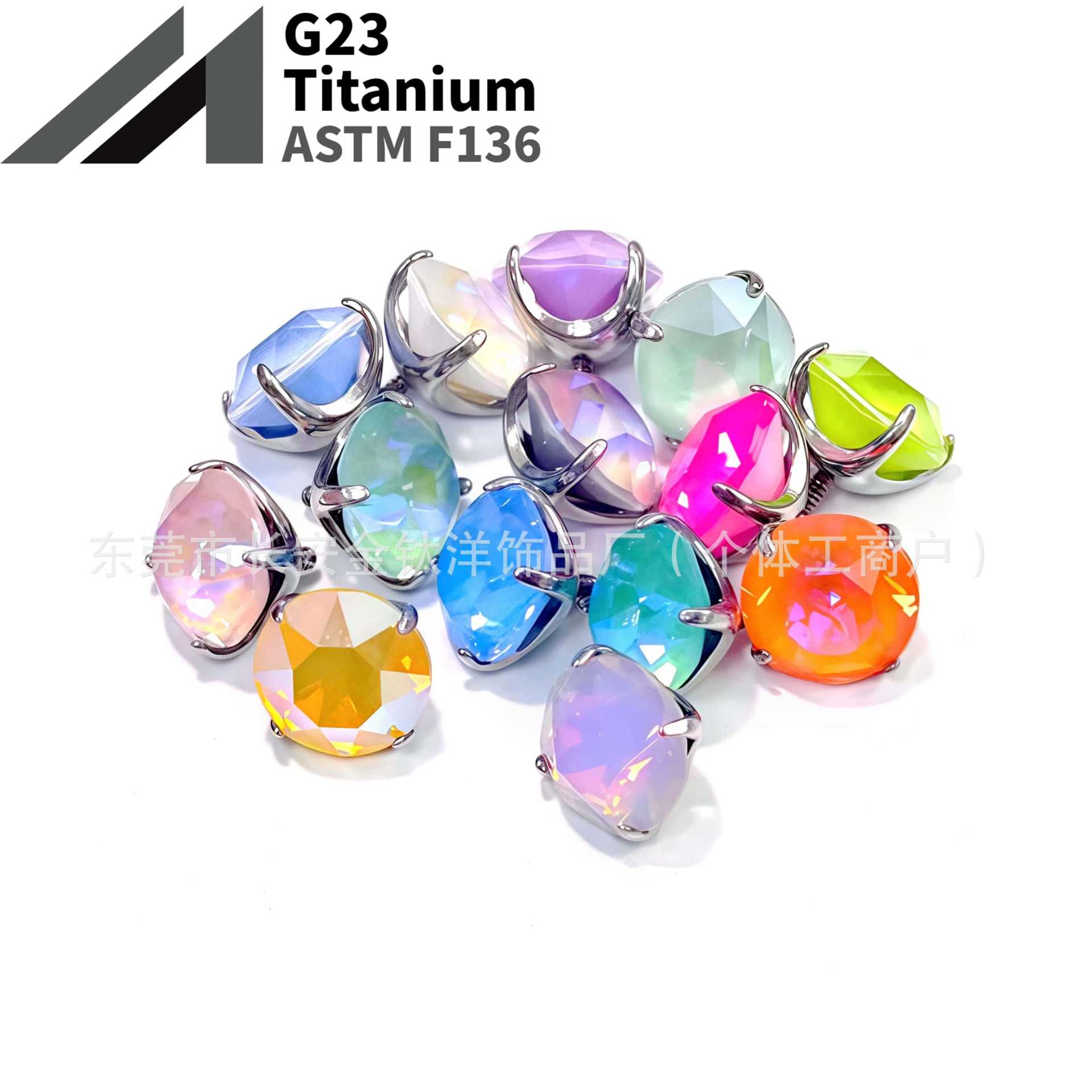 16G labret stud size and finish detail