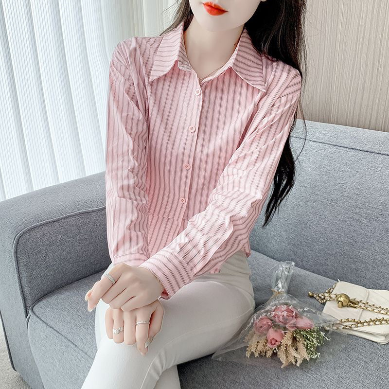 春秋の気質の小さいシャツ2025長袖の新型の婦人服のストライプのシャツのシフォンのシャツの短いタイプの小さい上着|undefined