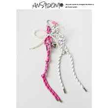 跨境新品珍珠蝴蝶结编织绳包包挂件情侣款包挂可爱钥匙扣登山复古