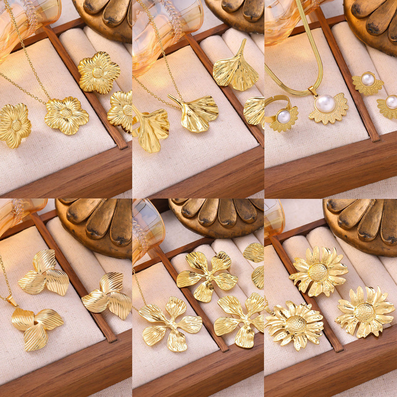 Cross-Border Hot-Selling French-Style Stainless Steel Necklace and Earrings Set for Women, Light Luxury and High-End Titanium Steel Women's Jewelry Set Cross-Border Hot-Selling French-Style Stainless Steel Necklace and Earrings Set for Women, Light Luxury and High-End Titanium Steel Women's Jewelry Set