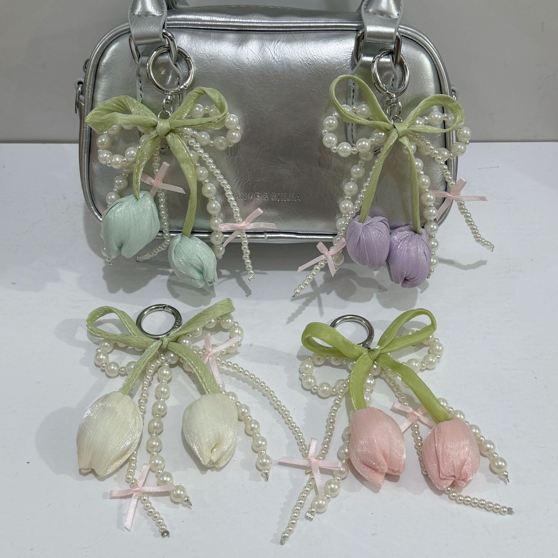 Korean Sweet Tulip Bag Decoration Pendant Versatile Pearl Bow Phone Case Hanging Chain Earphone Case Accessory