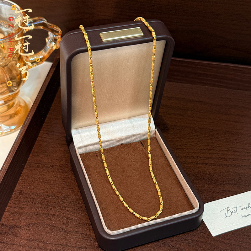 Brass Gold-Plated Cylindrical Chain Clavicle Necklace for Women, Light Luxury, Simple Niche Design, Versatile Necklace That Won'T Fade Easily