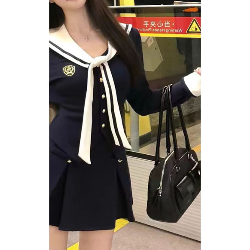 【毕业季】早秋设计感学院风气质上藏青色上衣半裙女2025秋季新款|undefined
