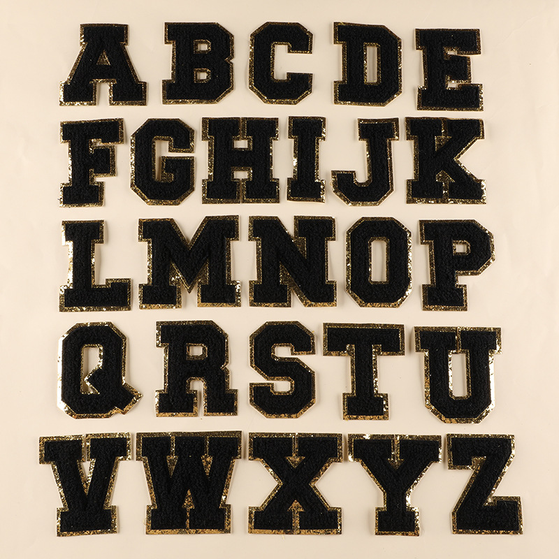 Parche bordado con letras inglesas y borde dorado - Para ropa y accesorios - Material de toalla y chenilla - Uso en personalización