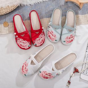 Xia Han new round head buckle National style embroidered slippers daily home cloth slippers satin fabric
