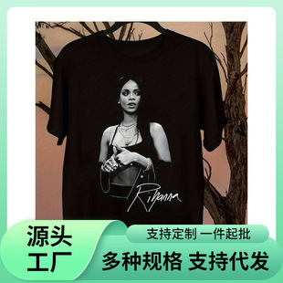 ���W�a��T��һ��Ůʿ�A�IT�������úڰ���������и��ֵĺ�������