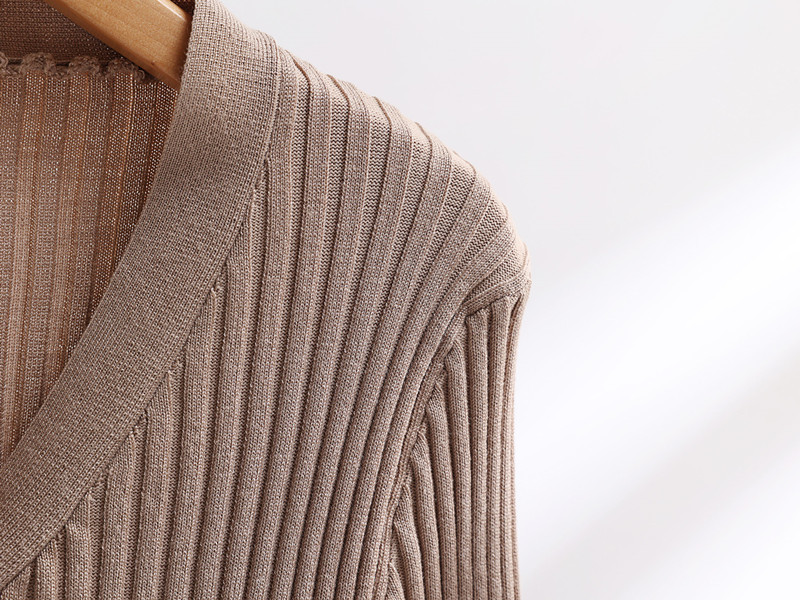 Damenbekleidung Straußenfedern, kleiner Duftstil, Temperament, schmaler Pullover, Strickrock, zweiteiliger Anzug_voghion.com