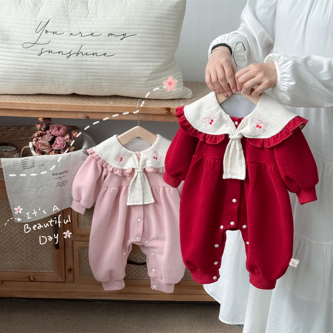 Baby Girl's Autum Sweet Jumpsuit Baby Long-Sleeved Autum Doll Collar Crawling Suit Category a Ins Fashionable Outing Suit