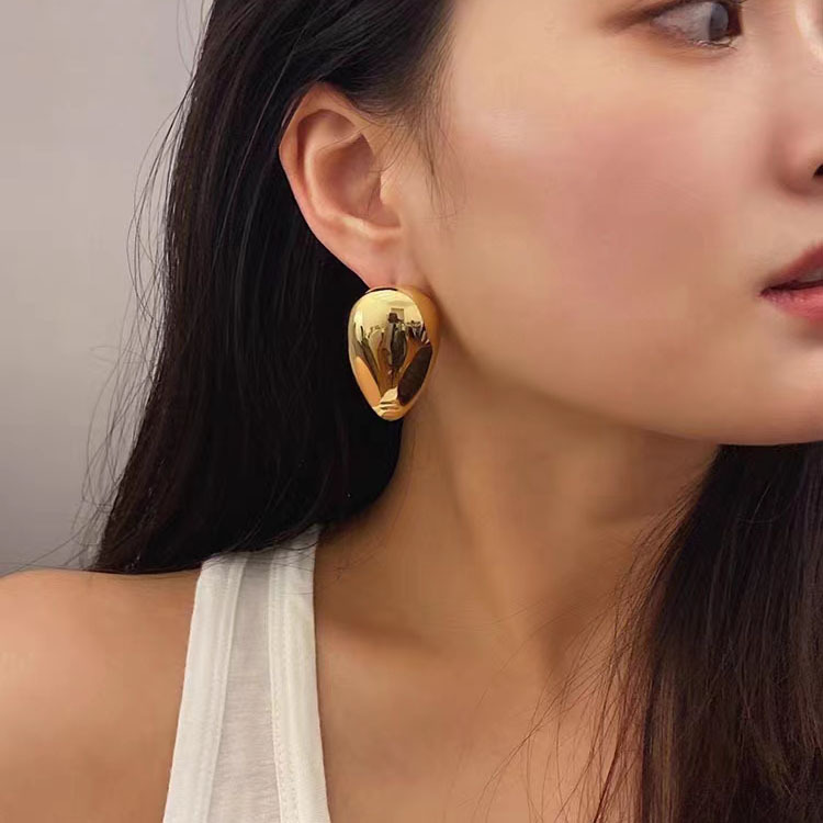 1 Pair Vintage Style Simple Style Water Droplets Solid Color Plating Copper Ear Studs display picture 2