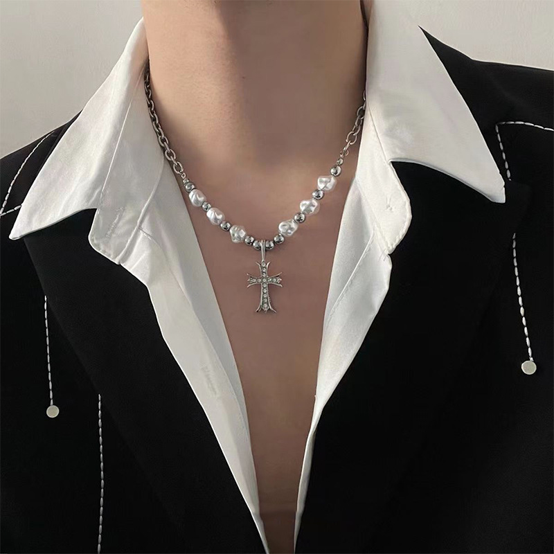 Irregular Pearl Necklace for Men, Full Diamond Cross Beaded Splicing, Personalized Versatile Clavicle Chain, New Niche Design