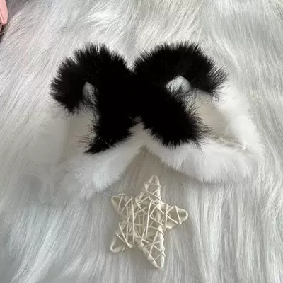 Motosiklet dəbilqələri – Helmet Decoration Plush Helmet - white-black-tip-color-matching