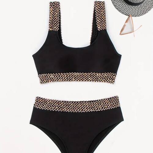 V-neck backless solid-color one-piece and two-piece swimsuit, Western and European sexy swimsuit for women