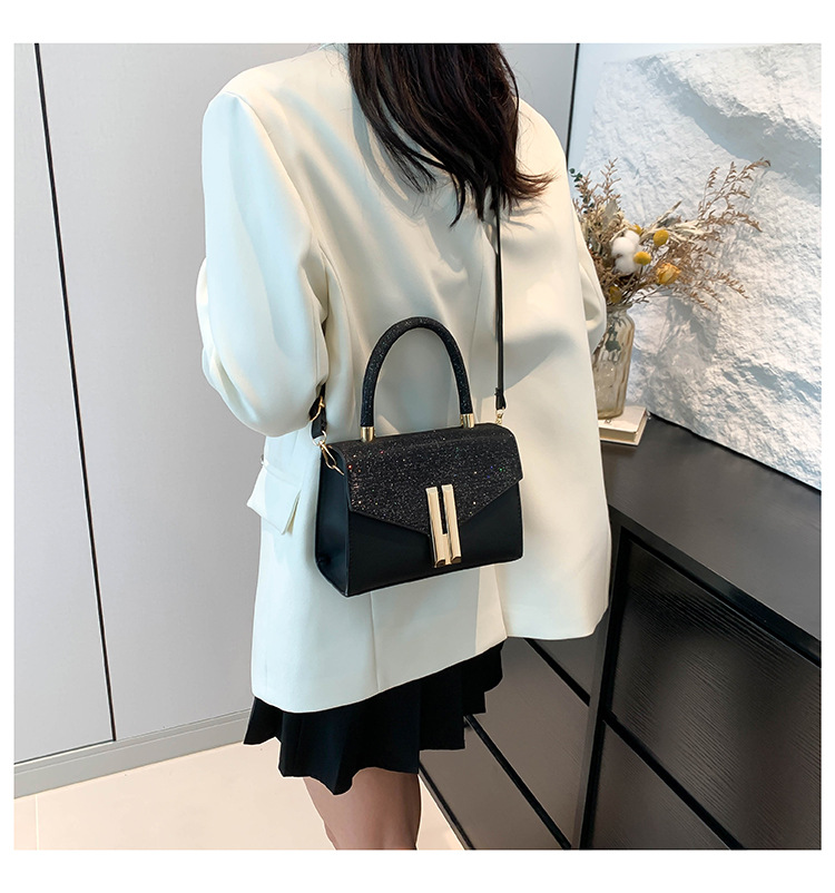 Fashionable casual for women, trendy and stylish single shoulder crossbody bag, 2024 autumn new item, hand-held small_voghion.com