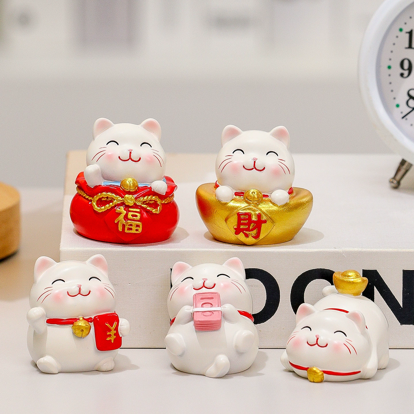 Новый Yuanbao Lucky Cat, поделки из смолы, украшения, мультяшный котенок, рабочая станция, украшения для рабочего стола, производитель, оптовая продажа