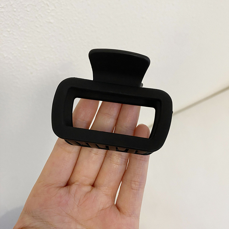 Clip de agarre simple de verano, volumen de cabello de alta calidad, clip de tiburón, horquilla grande, horquilla, nuevo cabello femenino, tocado 2024