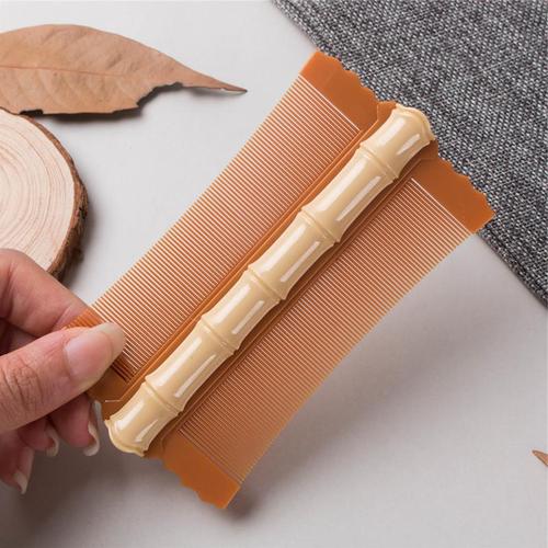 Pet dog and cat flea comb to remove lice cleaning beauty comb hair removal pet supplies fine tooth straight row flea comb