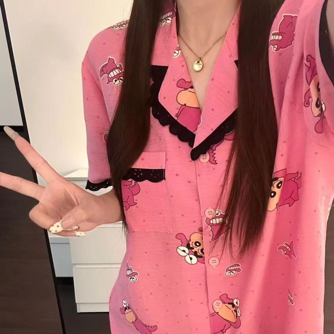 Venta al por mayor transfronteriza nube algodón verano nuevo estilo pijama coreano mujer dulce encaje crayón Shin-chan traje de servicio a domicilio