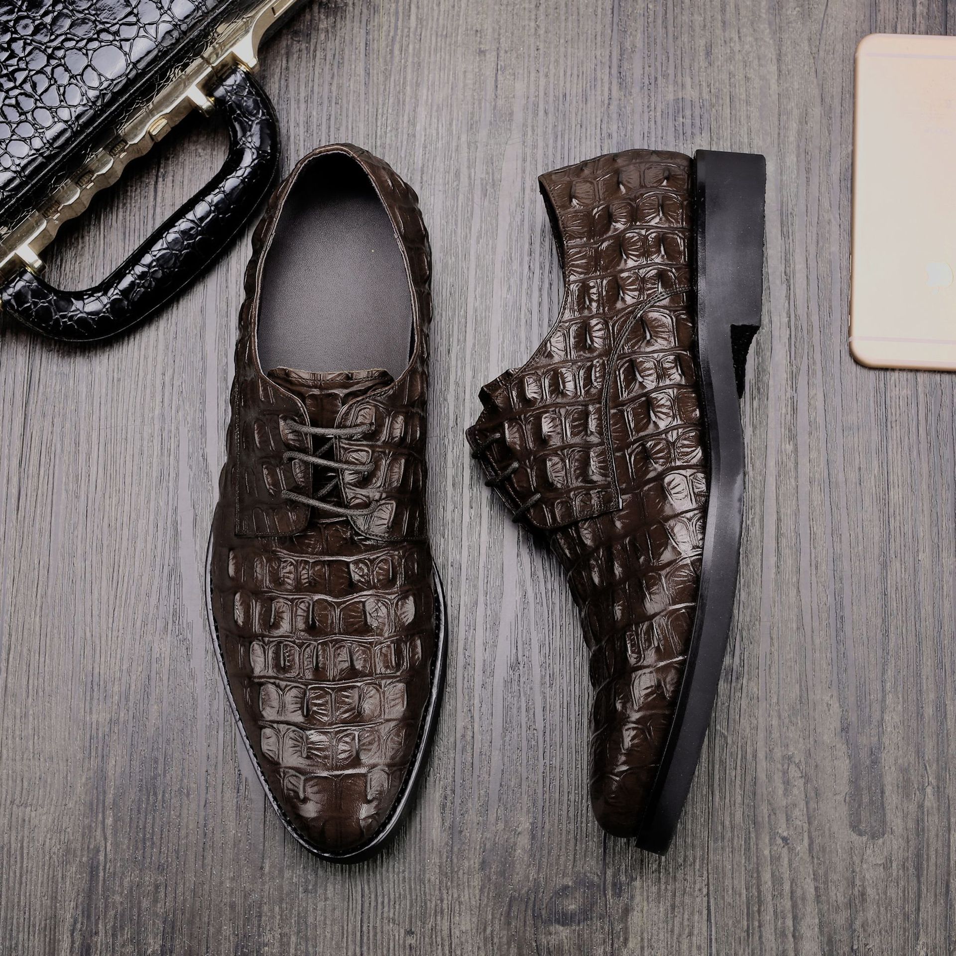 Men's Derby Formal Shoes In Crocodile Pattern Leather Round Toe_voghion.com