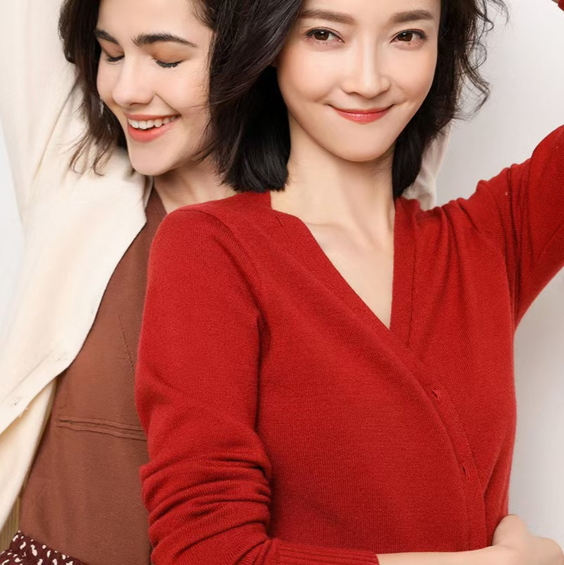 2025新款女装早秋V领开衫白色毛衣针织毛衣带扣开衫纯色外套女秋|undefined