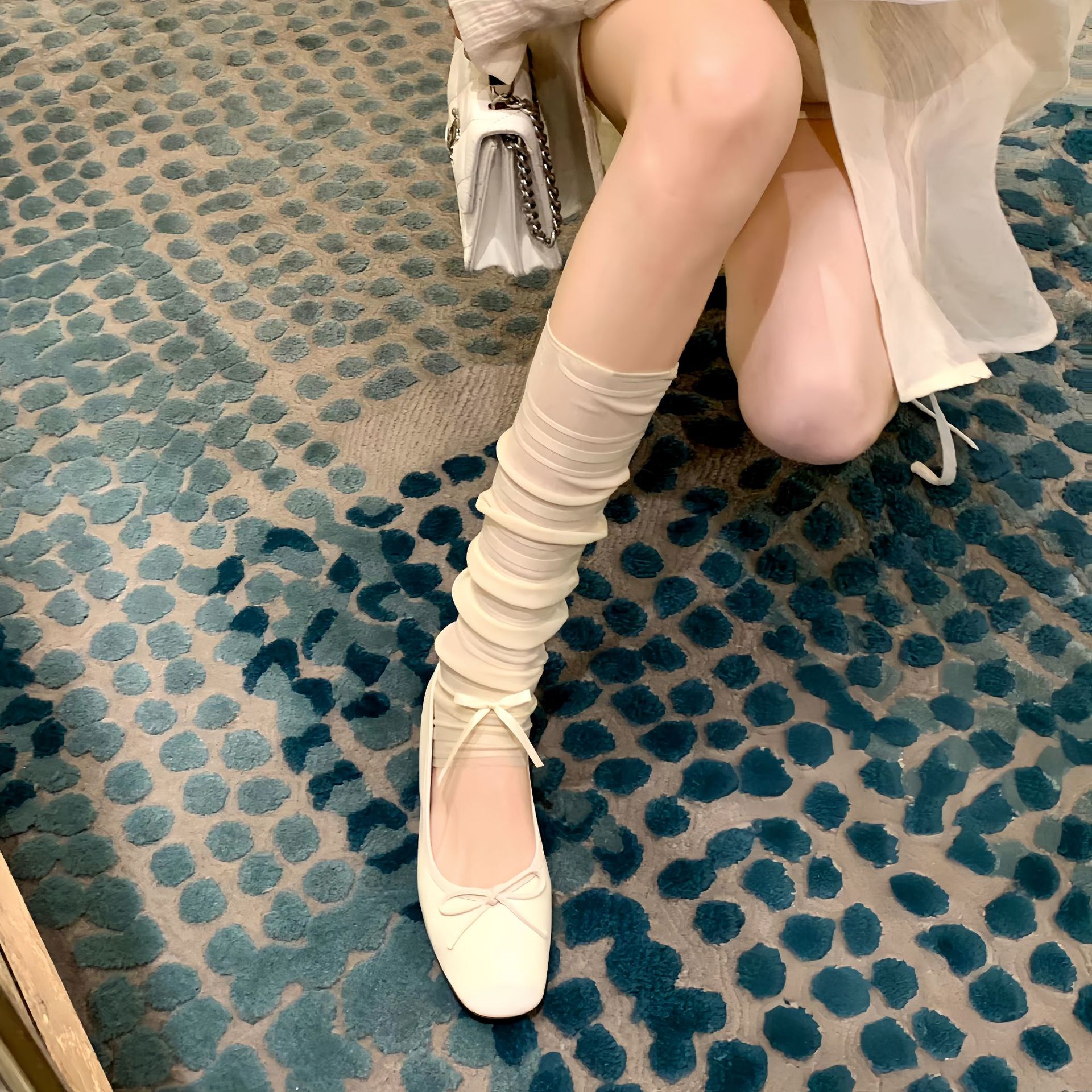 Versión de piel de oveja ~ cuero superficial arco mostrando pies pequeños zapatos de ballet de suela plana de cuero zapatos de marioneta de mujer