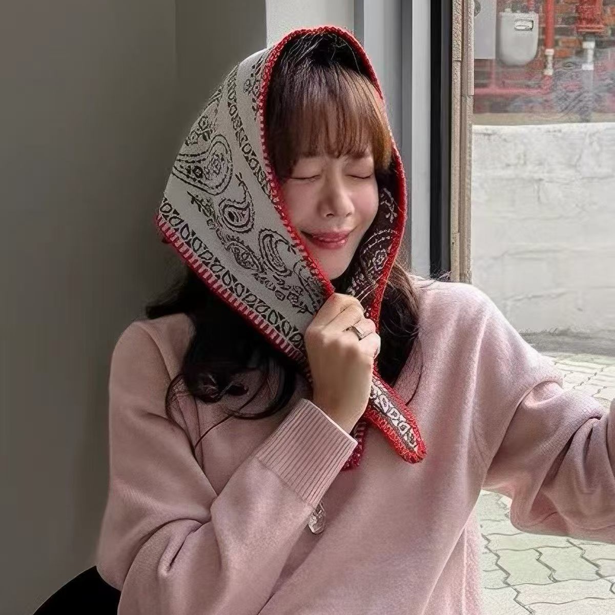 Dongdaemun Korean-style vintage paisley jacquard double-sided knitted triangle scarf shawl for women, headscarf, skirt curtain, butt curtain